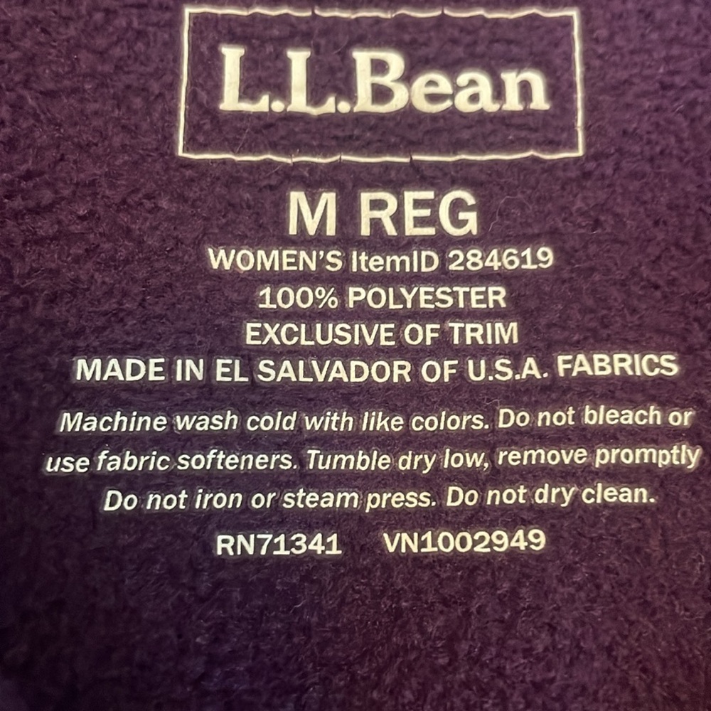 L.L. Bean Women's Deep Purple Mountain Fleece Jacket - Picture 3 of 7